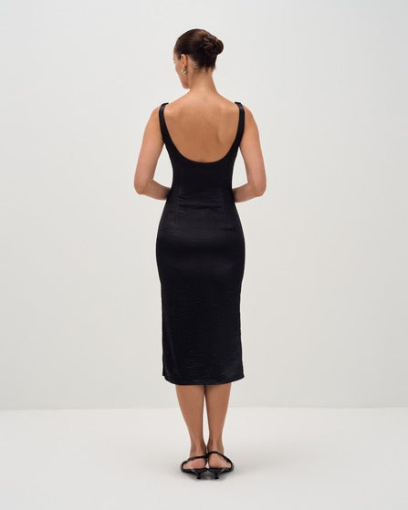 Name: Calise dress